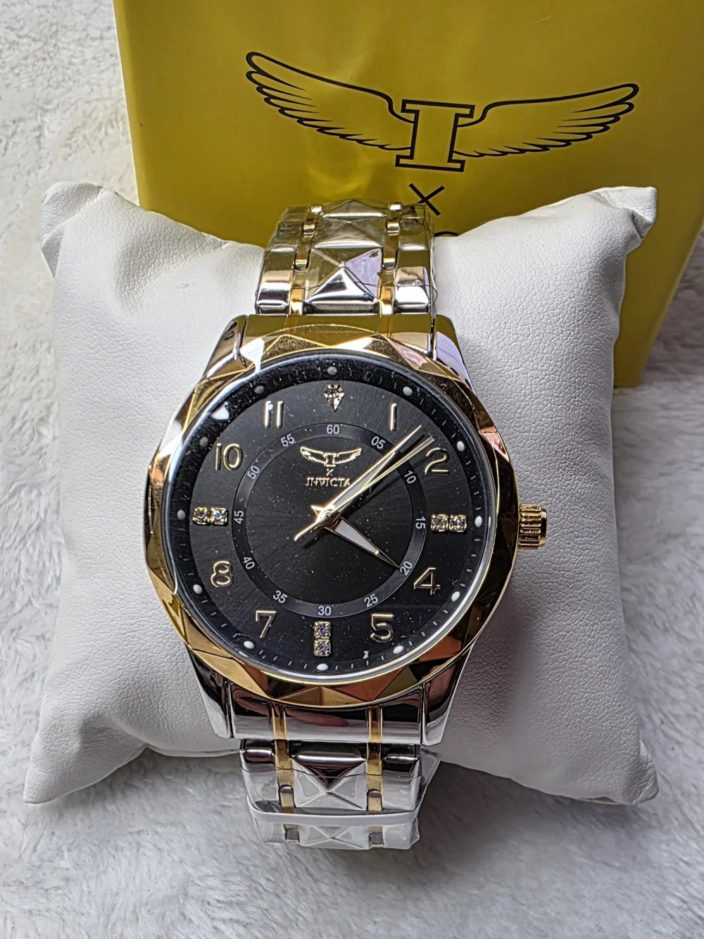 Invicta Two-Tone Gold & Silver Black Dial Watch 69024 41mm